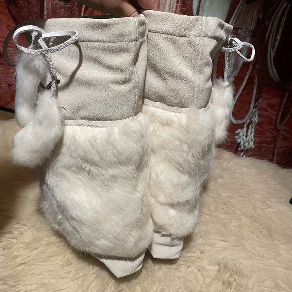 Chip & Pepper suede boots - Picture 4 of 9